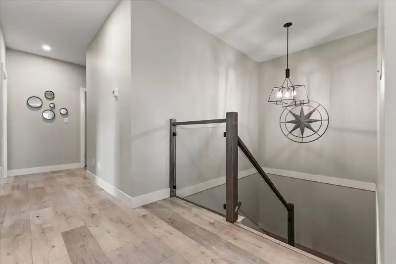 46302 RIVERSIDE DRIVE - photo 4 of 40