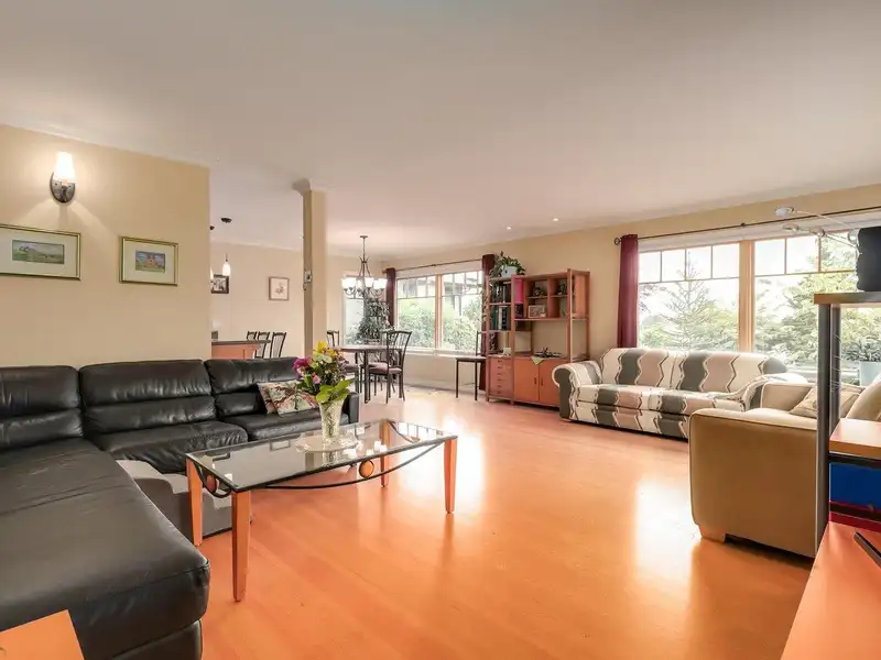 4072 SKYLINE DRIVE - photo 3 of 40