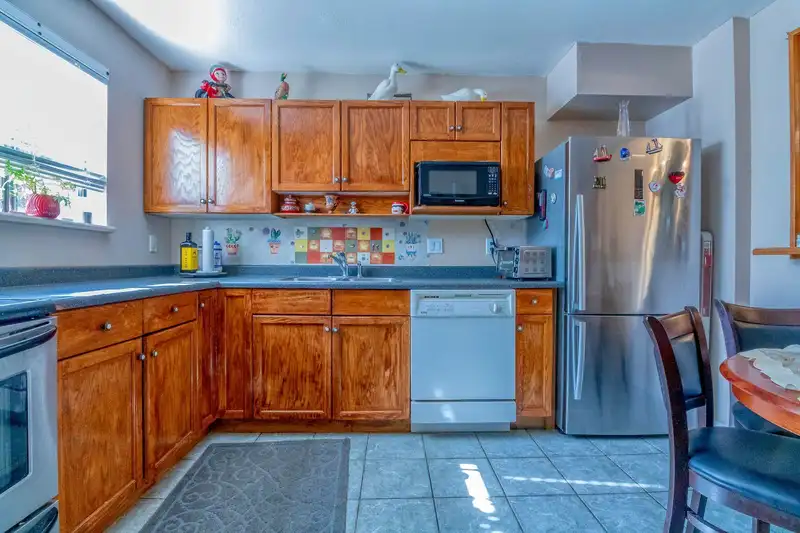 32 6625 138TH STREET - photo 4 of 21
