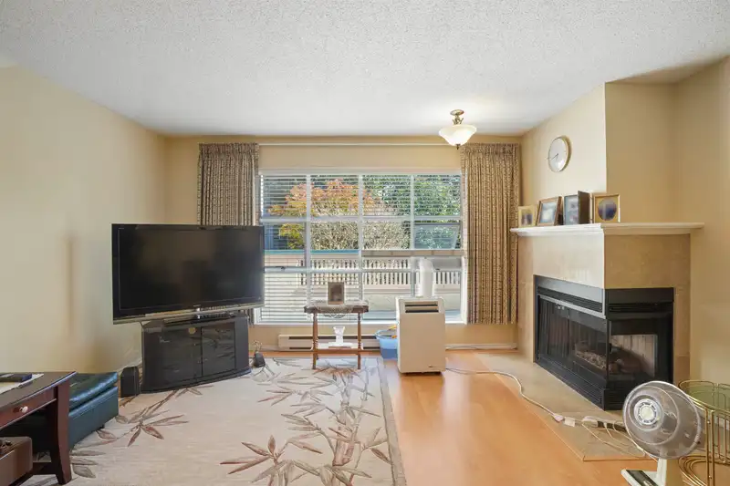 105 7580 MINORU BOULEVARD - photo 3 of 19