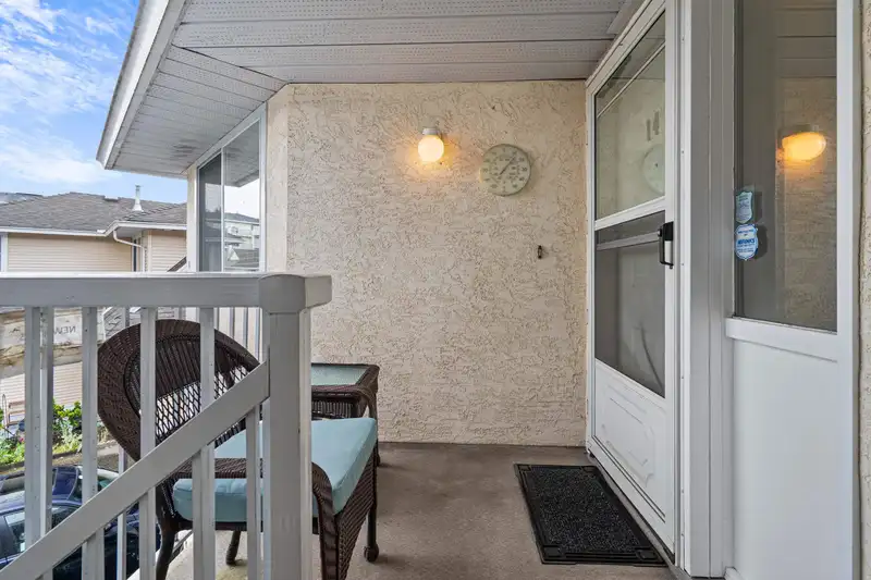 14 2475 EMERSON STREET - photo 4 of 38