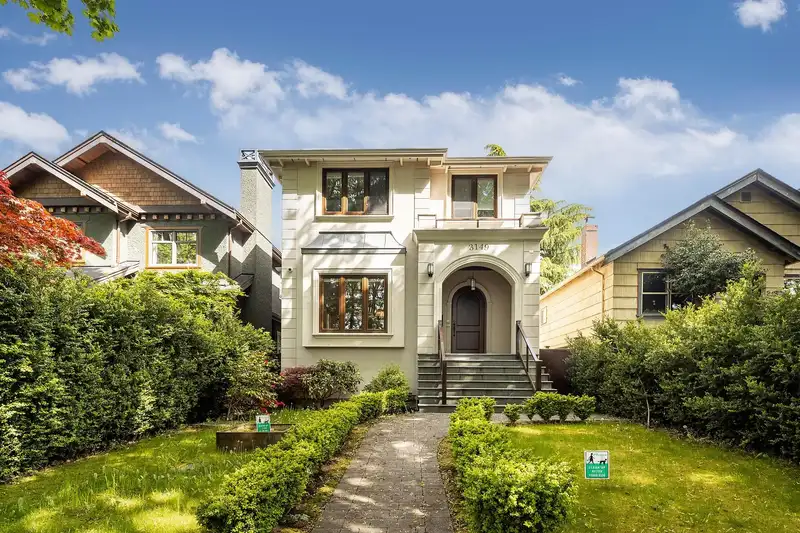 3149 W 28TH AVENUE - photo 1 of 15