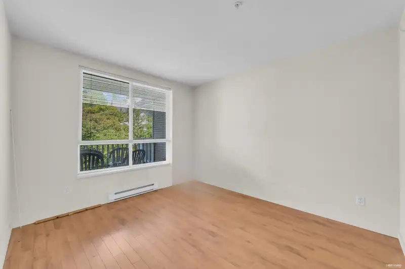 306 6833 VILLAGE GRN - photo 4 of 13