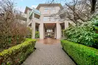 408 301 MAUDE ROAD - thumbnail 1
