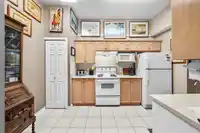 408 301 MAUDE ROAD - thumbnail 12
