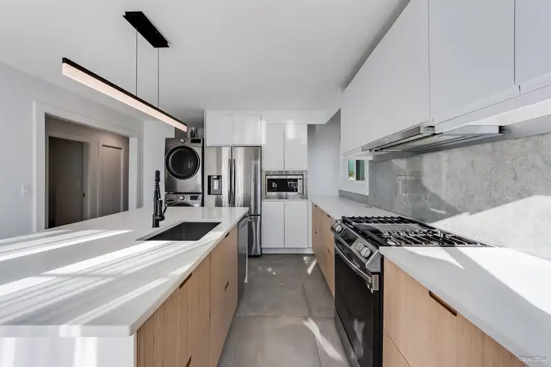 4346 DUNDAS STREET - photo 3 of 35