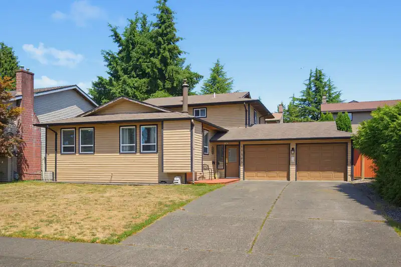 11103 SCARBOROUGH DRIVE - photo 1 of 39