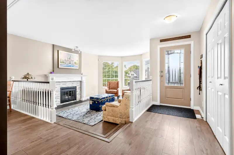 2383 COLONIAL DRIVE - photo 2 of 39