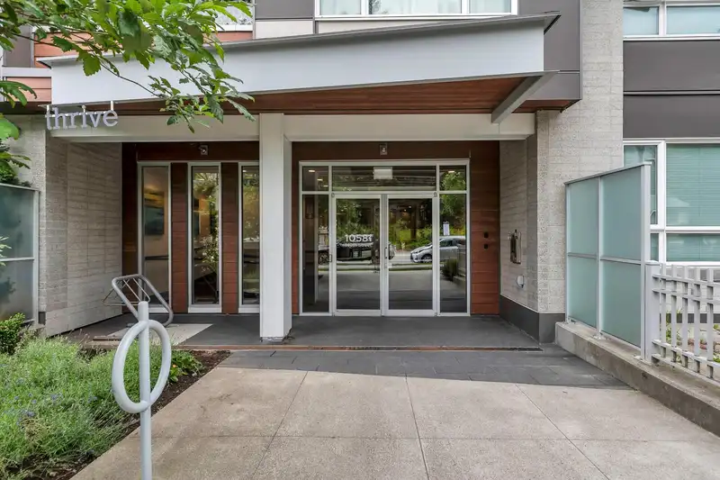 616 10581 140 STREET - photo 2 of 40