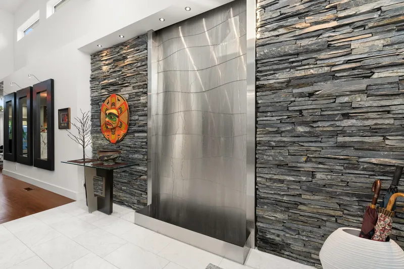 15461 18TH AVENUE - photo 3 of 25