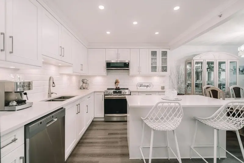 301 19236 FORD ROAD - photo 3 of 25