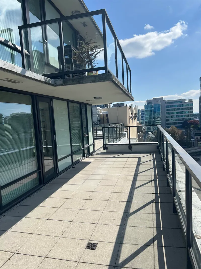 1213 7988 ACKROYD ROAD - photo 4 of 25