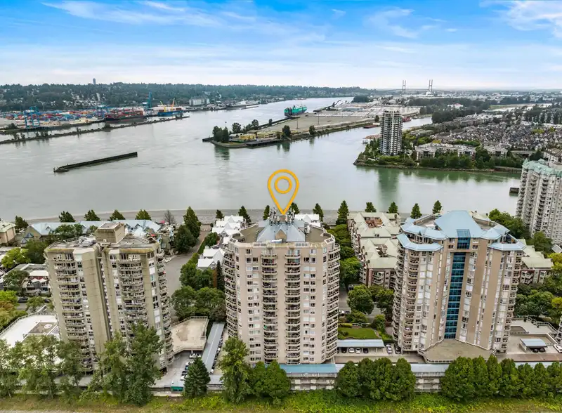 1104 1185 QUAYSIDE DRIVE - photo 1 of 39