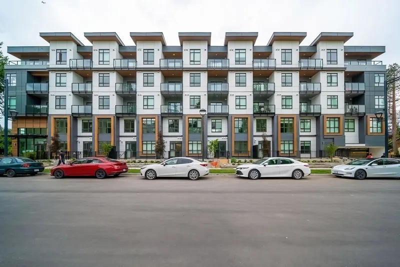 520 13968 LAUREL DRIVE - photo 1 of 25