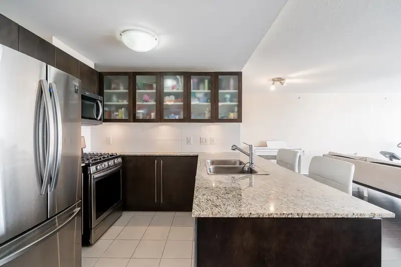 1602 7555 ALDERBRIDGE WAY - photo 3 of 25