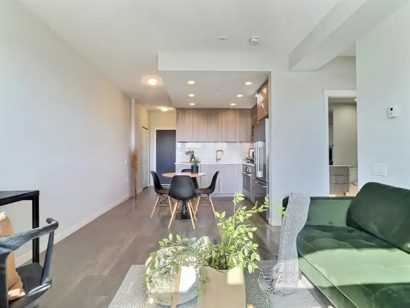 506 3289 RIVERWALK AVENUE - photo 3 of 24