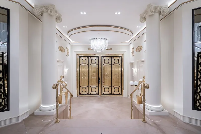 1121 CRESTLINE ROAD - photo 2 of 25