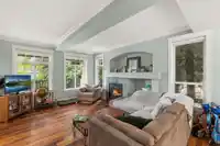 20752 GRADE CRESCENT - thumbnail 5