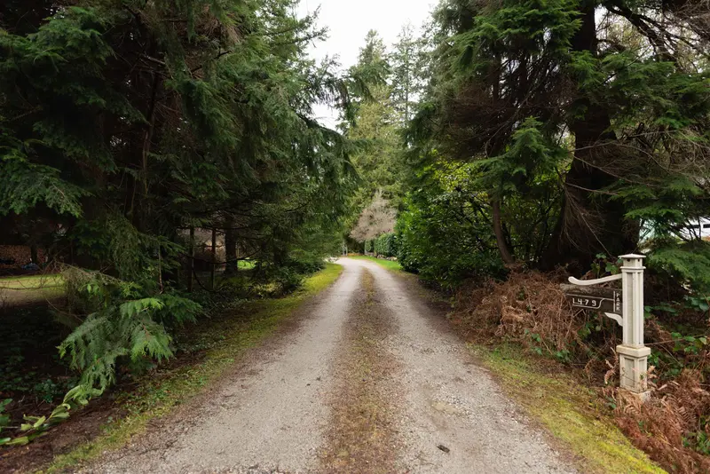 1479 PARK AVENUE - photo 1 of 25