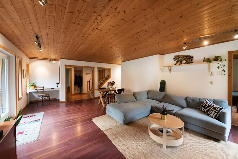 1479 PARK AVENUE - photo 4 of 25