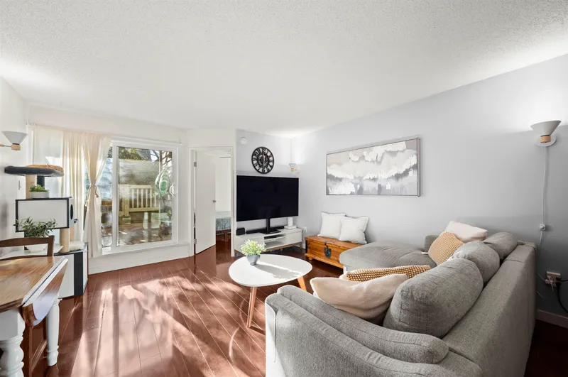 114 1545 E 2ND AVENUE - photo 1 of 25