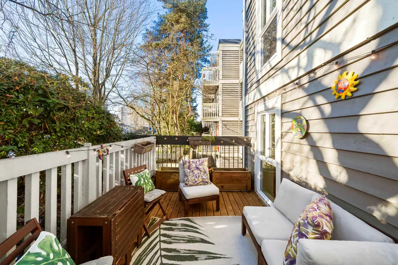 114 1545 E 2ND AVENUE - photo 3 of 25