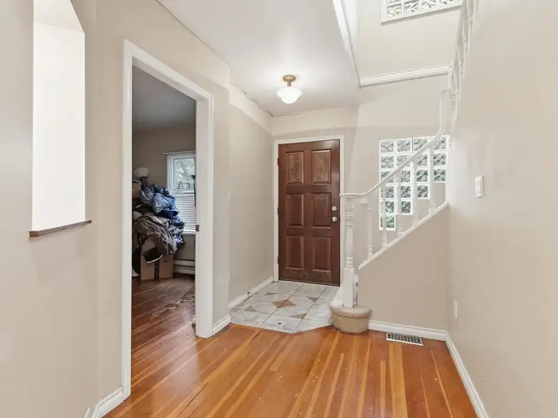 4154 MCGILL STREET - photo 2 of 22
