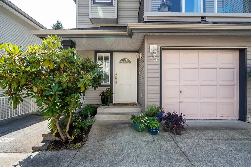 13 11229 232 STREET - photo 3 of 35