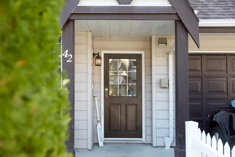 42 12099 237 STREET - photo 3 of 33