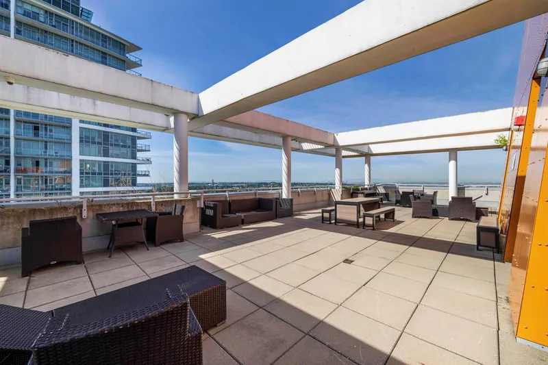 2202 13303 CENTRAL AVENUE - photo 2 of 25