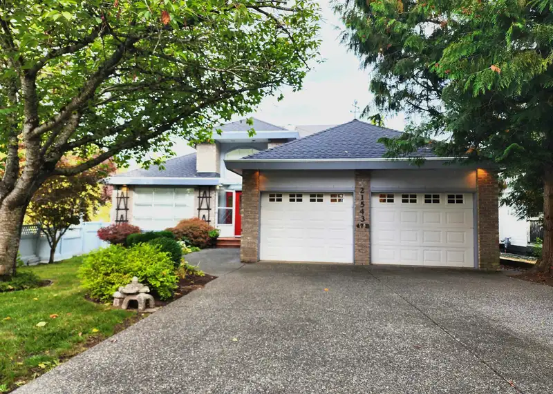 21543 47B AVENUE - photo 1 of 38