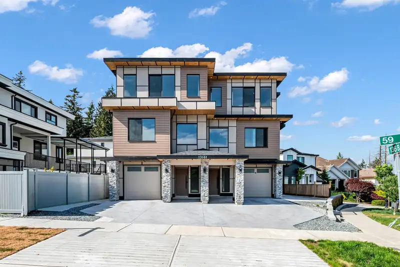 102 13661 59 AVENUE - photo 1 of 39