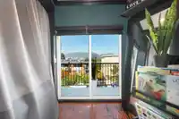 2048 TRIUMPH STREET - thumbnail 12