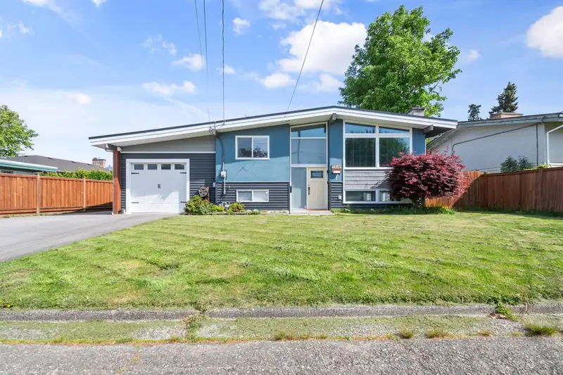 46155 LARCH AVENUE - photo 1 of 36