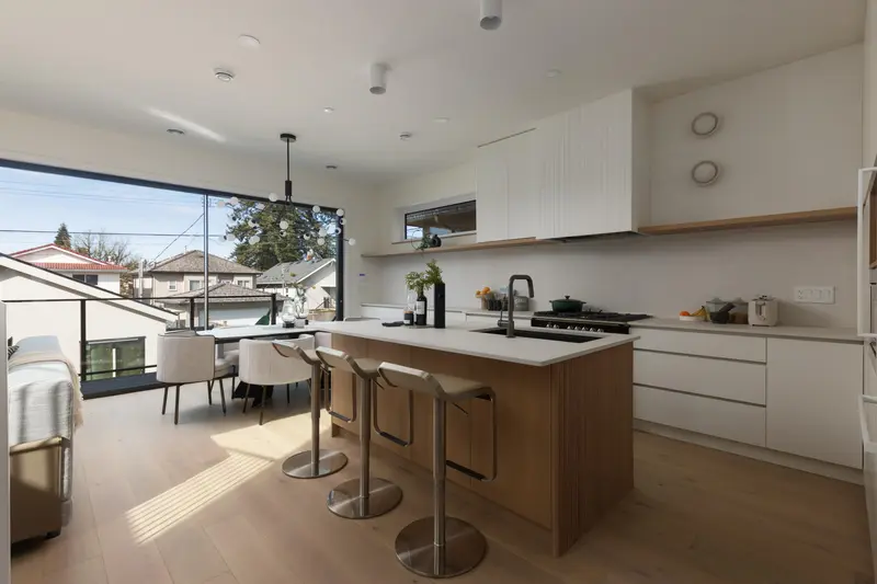 5319 ELGIN STREET - photo 4 of 25