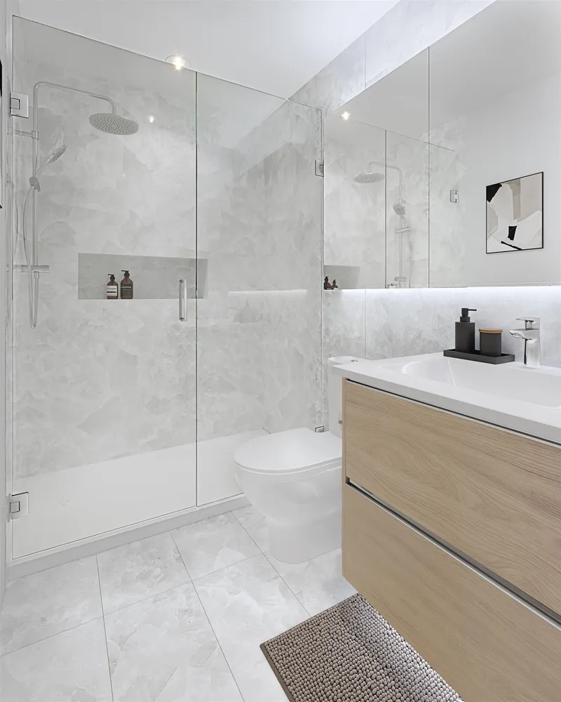 206 788 W 39TH AVENUE - photo 2 of 4