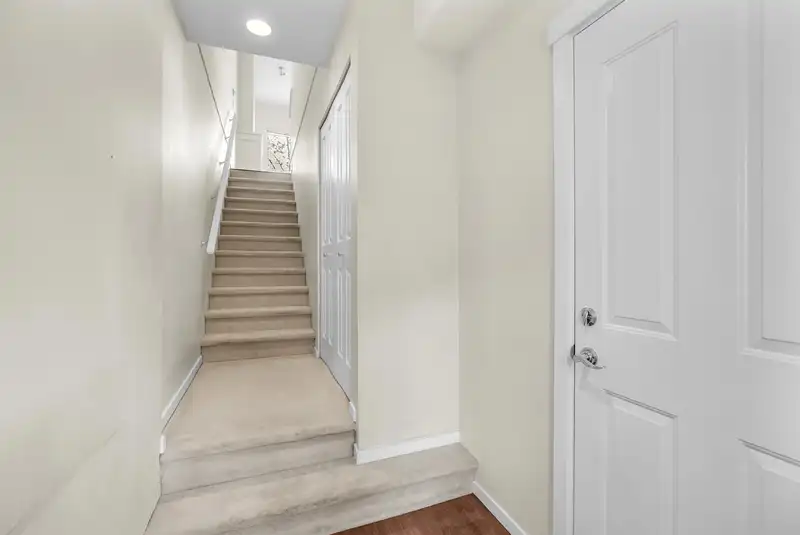 162 3105 DAYANEE SPRINGS BOULEVARD - photo 2 of 40