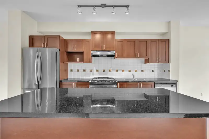 162 3105 DAYANEE SPRINGS BOULEVARD - photo 3 of 40