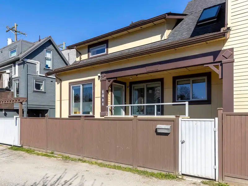 1011 KEEFER STREET - photo 2 of 37