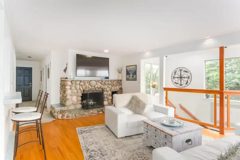 20 OCEANVIEW ROAD - photo 4 of 20