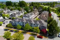 33 5900 MUIR DRIVE - thumbnail 4