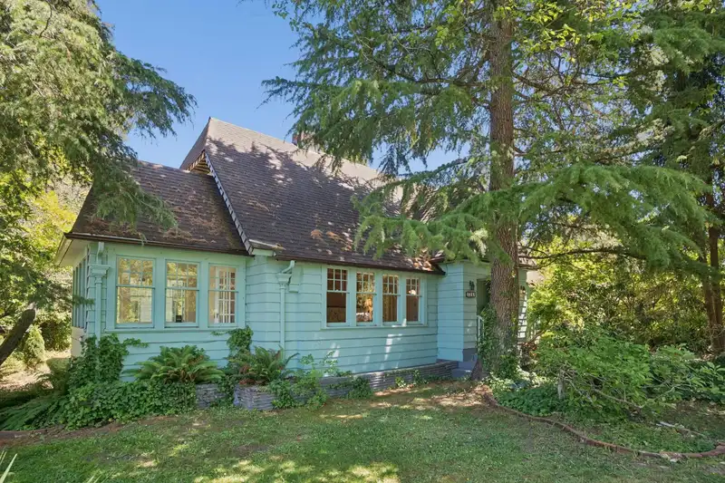 1844 ACADIA ROAD - photo 1 of 37