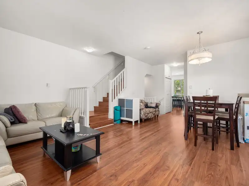 56 7088 191 STREET - photo 3 of 30