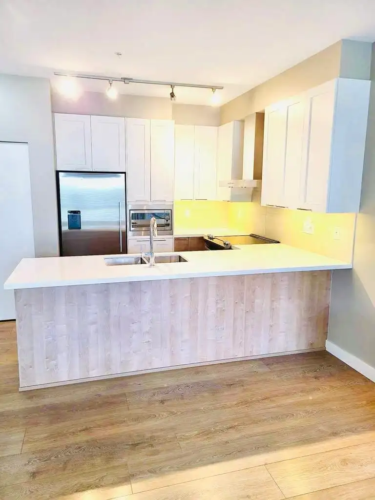 104 611 REGAN AVENUE - photo 3 of 21