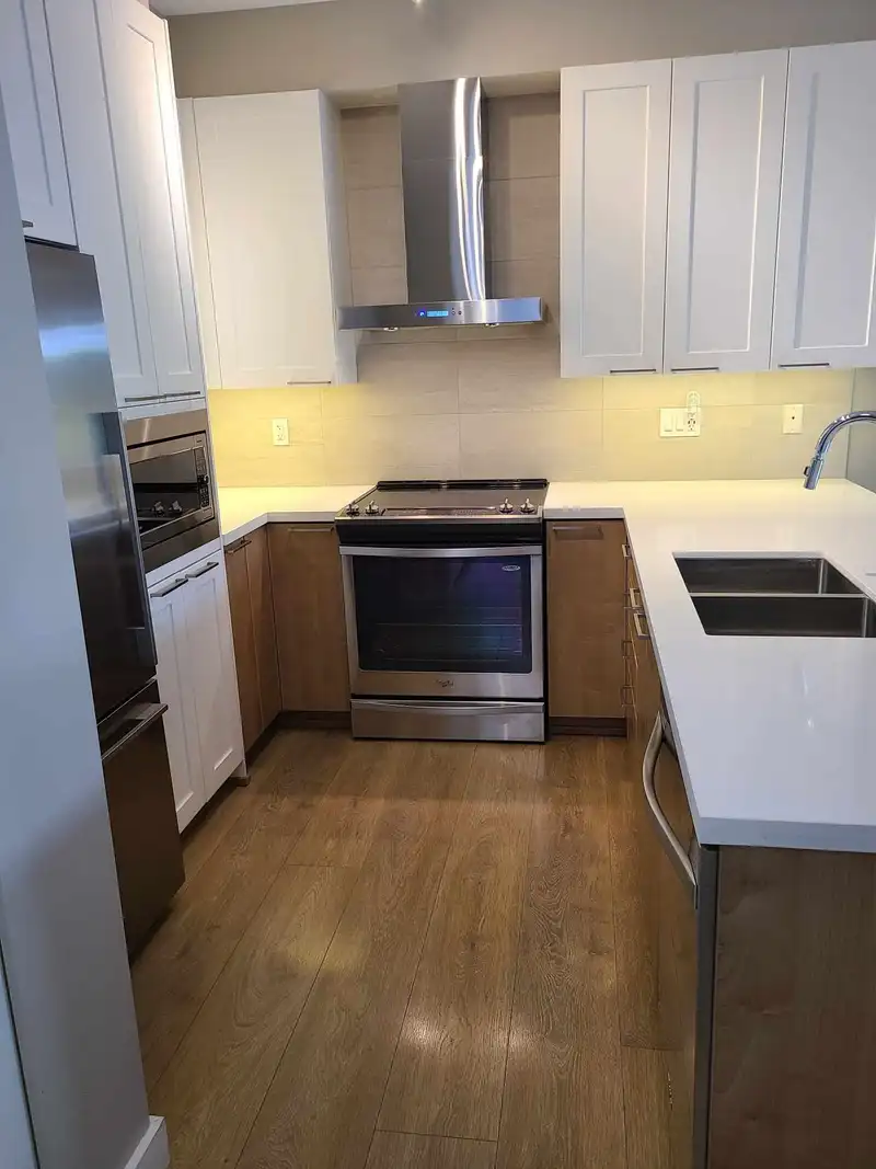 104 611 REGAN AVENUE - photo 4 of 21