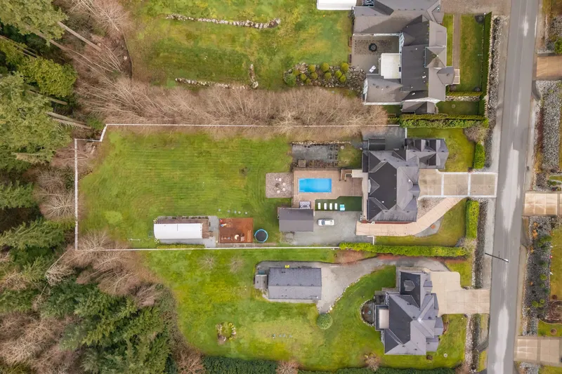 26485 124 AVENUE - photo 2 of 25