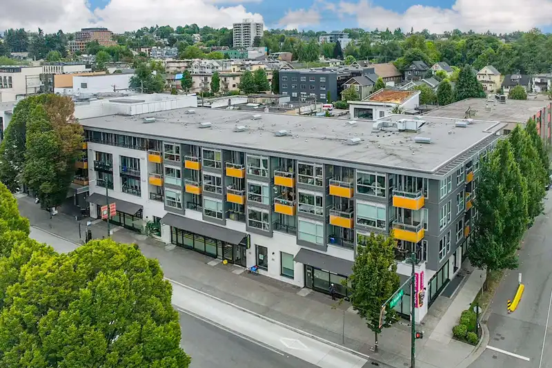 317 1588 E HASTINGS STREET - photo 2 of 30
