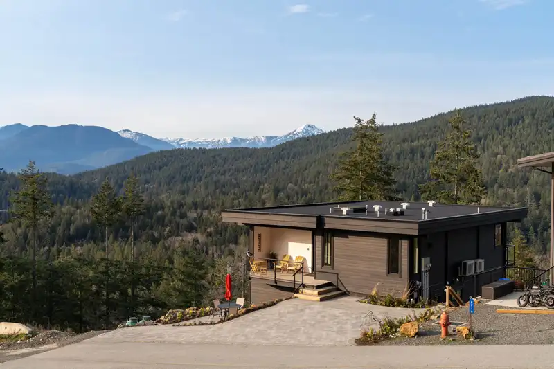 873 RIVENDELL DRIVE - photo 4 of 39