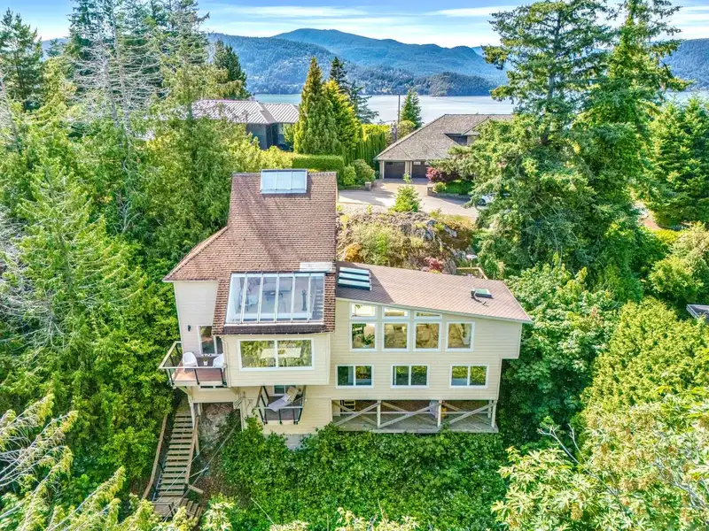 6236 SUMMIT AVENUE - photo 1 of 40