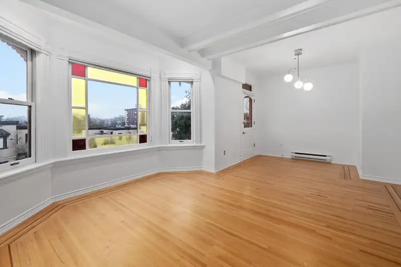 3 451 E PENDER STREET - photo 2 of 32